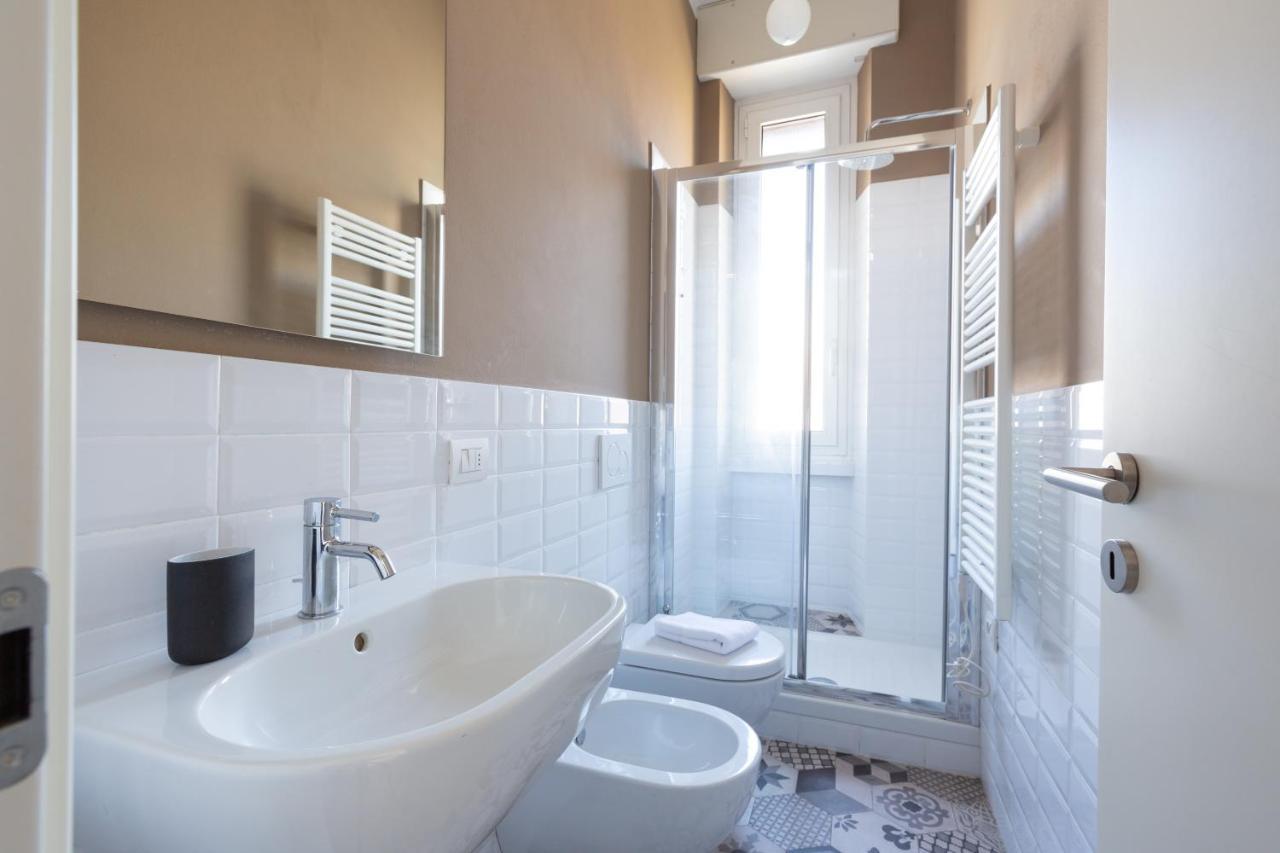 Porta Nuova Bright Studio With Balcony Milán Exterior foto
